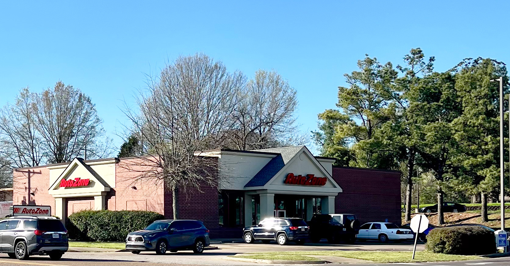 AutoZone Hernando, MS